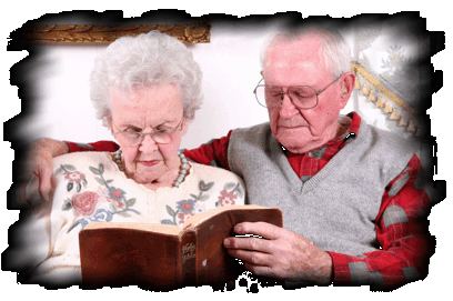 18_older_couple_3 (57K)